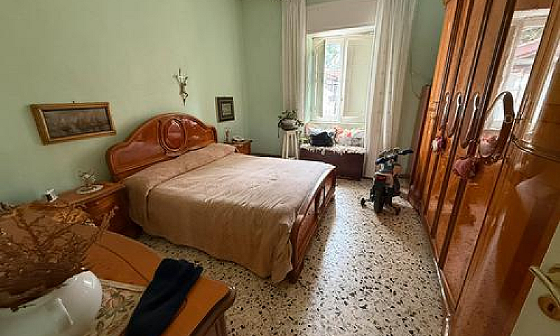 Appartamento Con Ter...