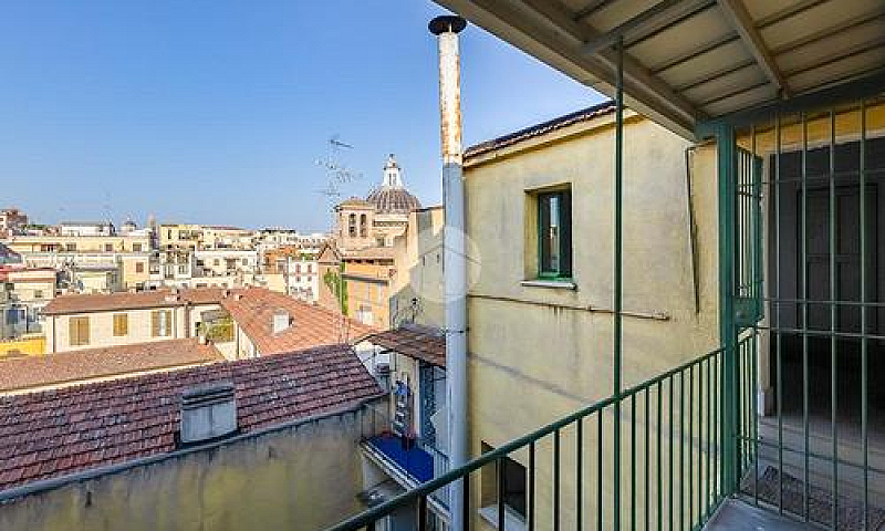 Attico A Roma...