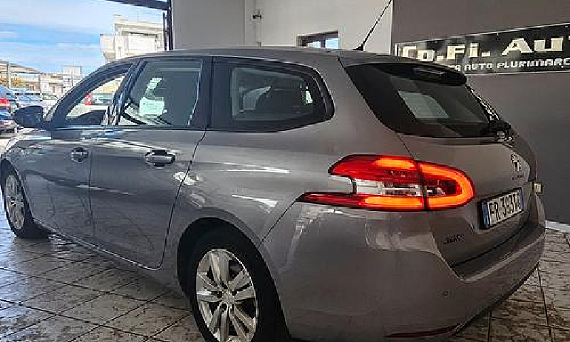 Peugeot 308 Bluehdi ...