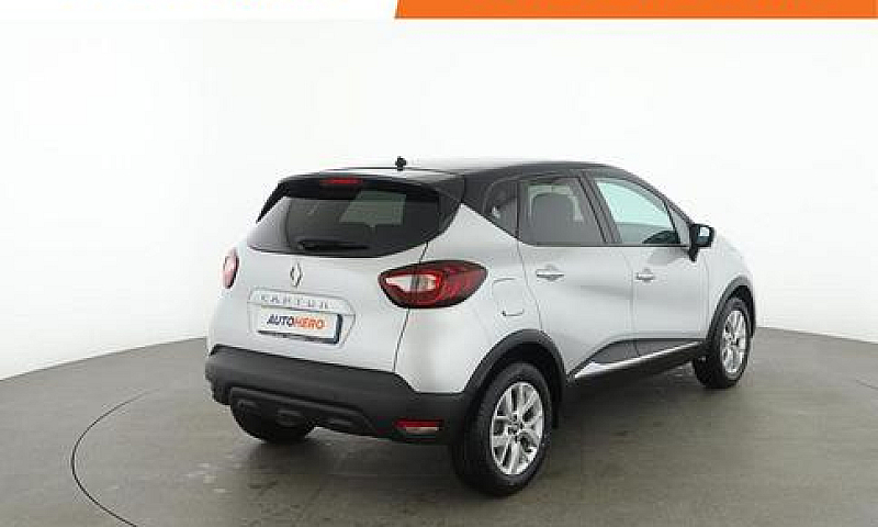 Renault Captur Jz621...