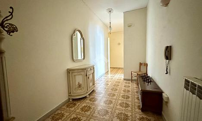 4 Locali A Coriglian...