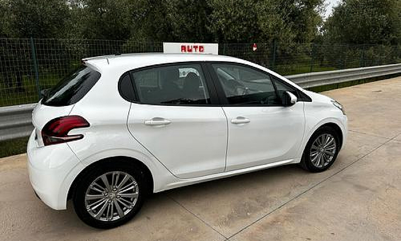 Peugeot 208 Benzina ...