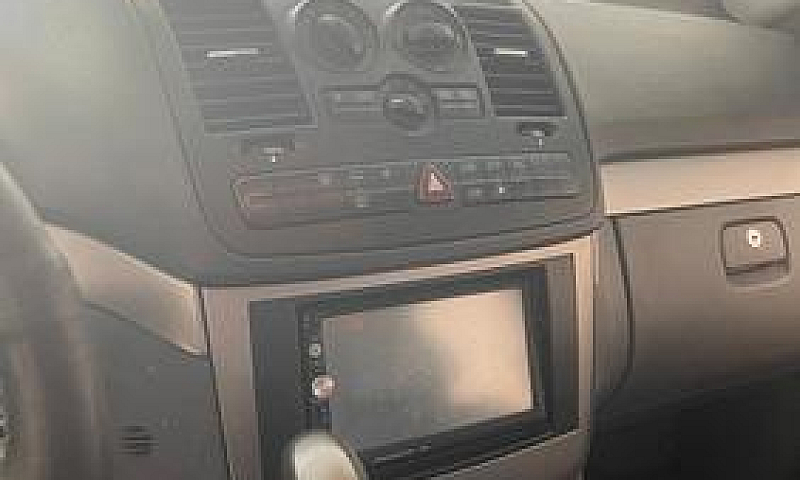 Mercedes-Benz Viano ...