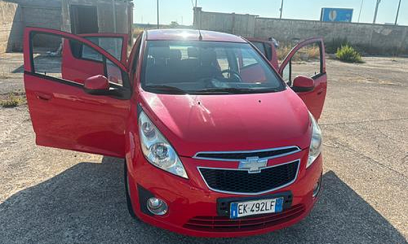 Chevrolet Spark 1.0...