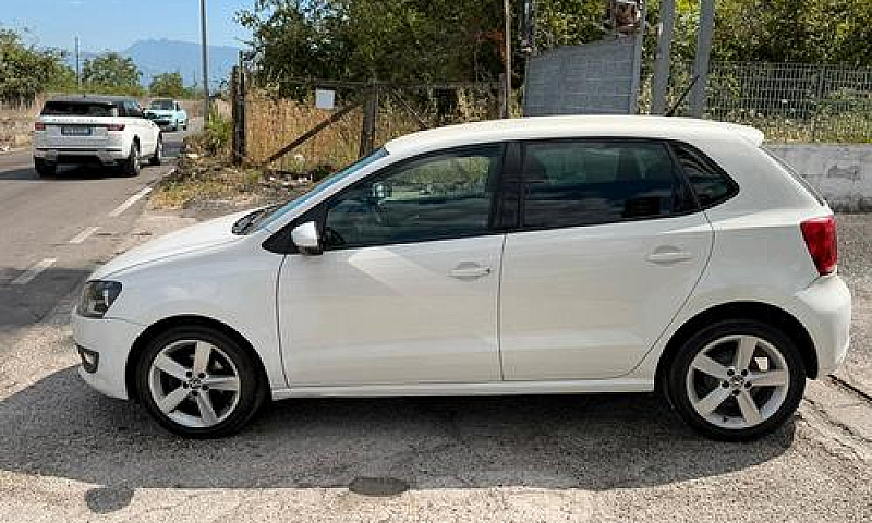 Volkswagen Polo 1.6 ...