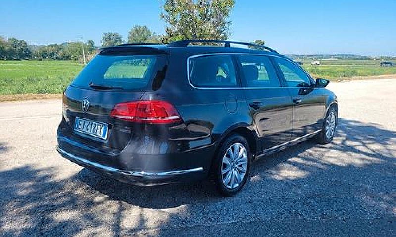 Volkswagen Passat Va...