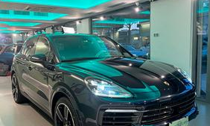 Porsche Cayenne Coup...
