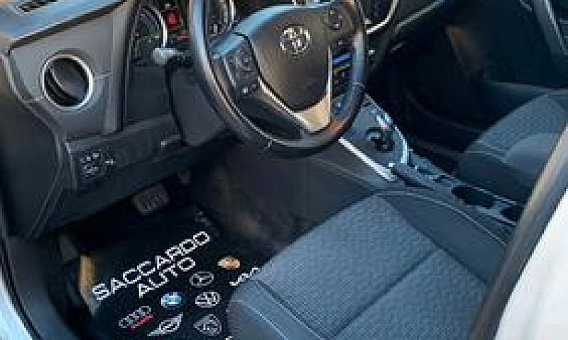 Toyota Auris Touring...