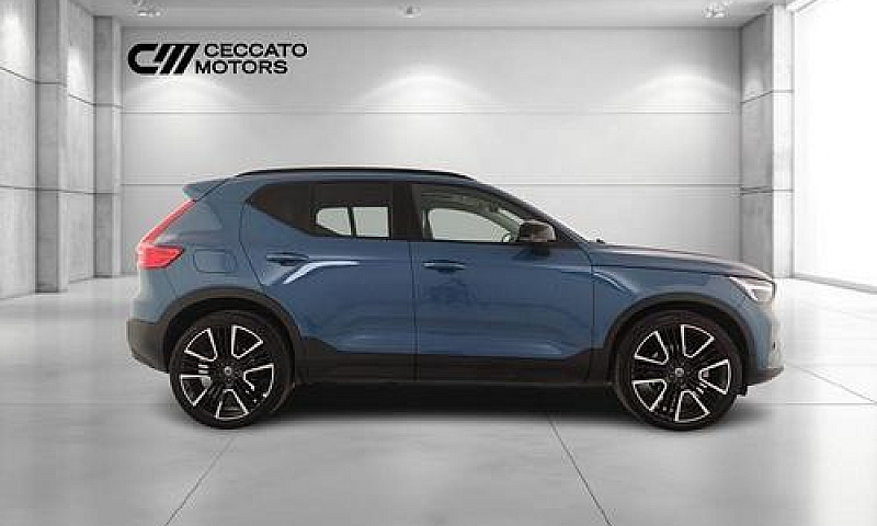 Volvo Xc40 2.0 B4 Ul...