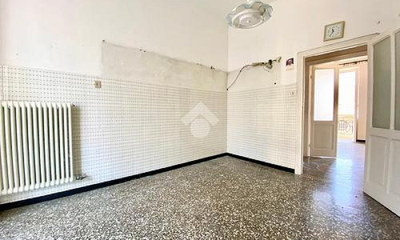 4 Locali A Ronco Scr...