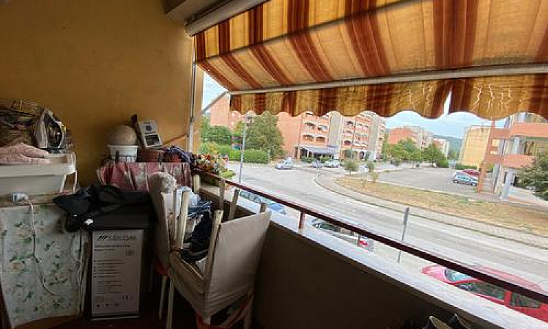 Appartamento Con Box...