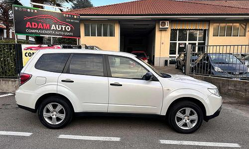 Subaru Forester 2.0X...