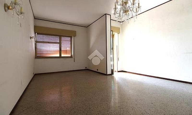 4 Locali A Palermo...
