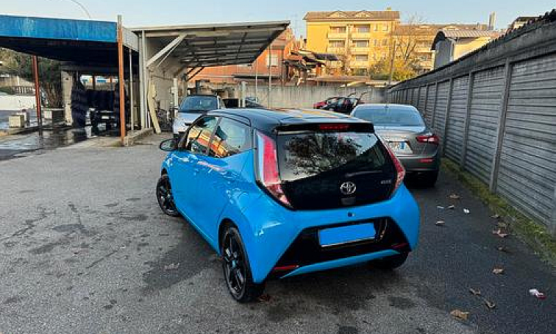 Toyota Aygo 2ª Serie...