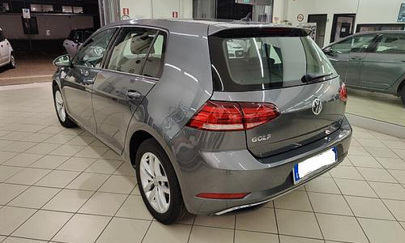 Volkswagen Golf 1.6 ...