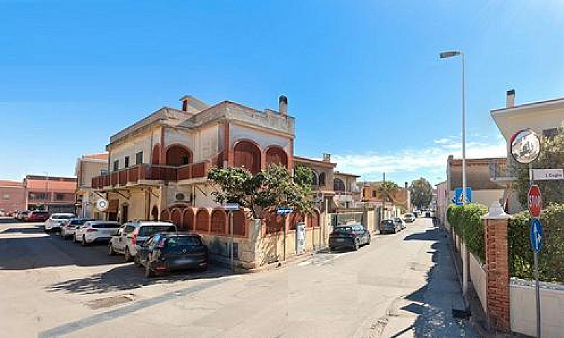 Appartamento E Local...