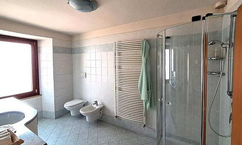 Attico 3 Camere, 2 W...