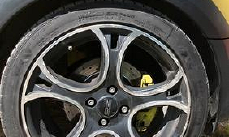 Mini Cooper...