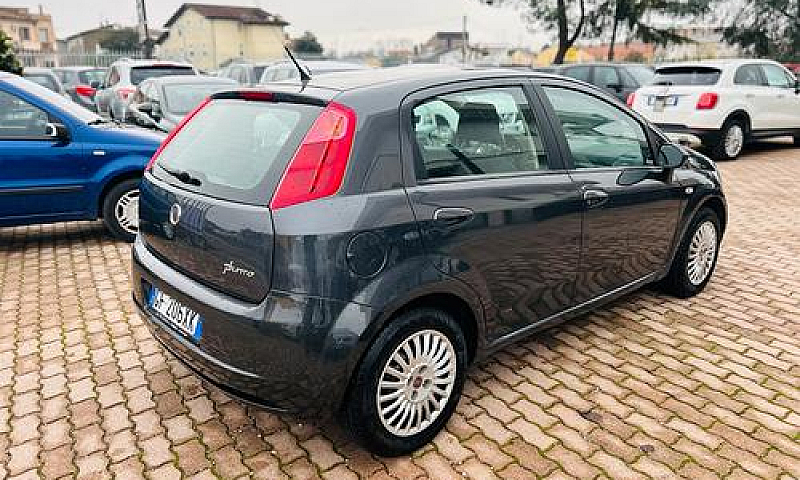 Fiat Grande Punto 1....