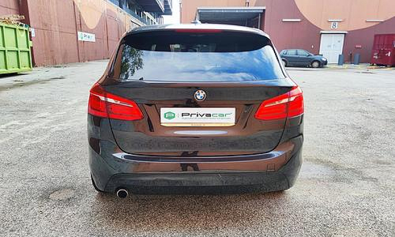 Bmw 218D Active Tour...