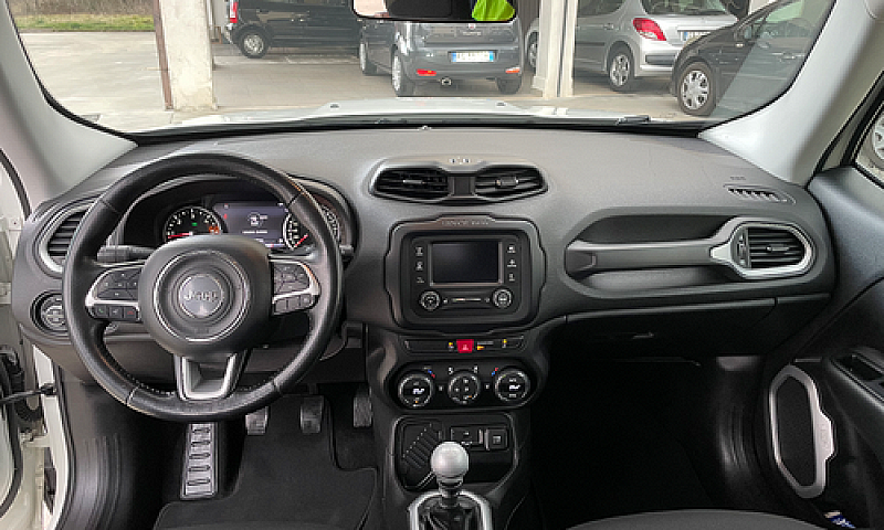 Jeep Renegade 1.6 M-...