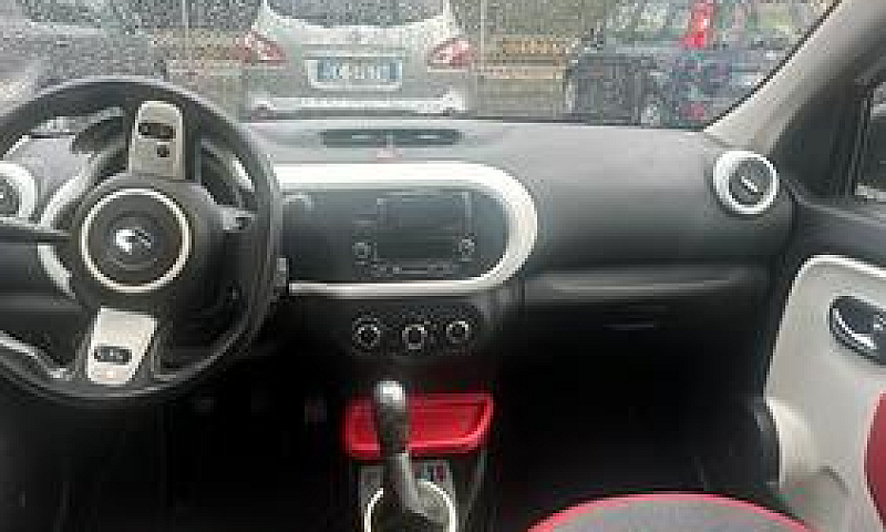 Renault Twingo 1.0...