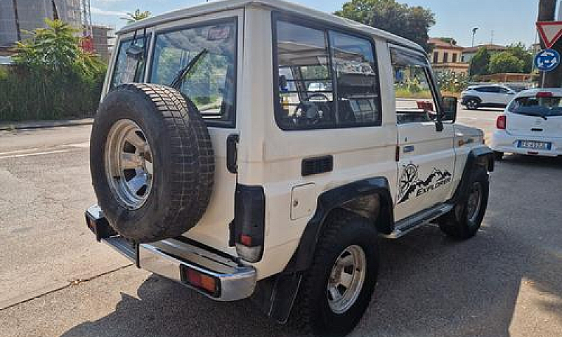 Toyota Land Cruiser ...