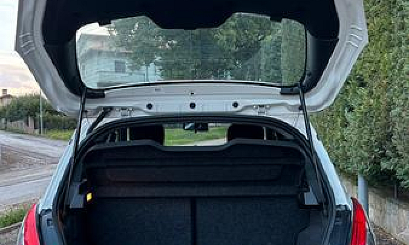 Lancia Ypsilon Ecoch...