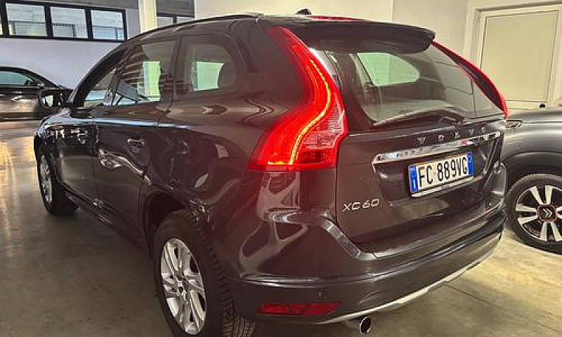 Volvo Xc 60 D3 Geart...