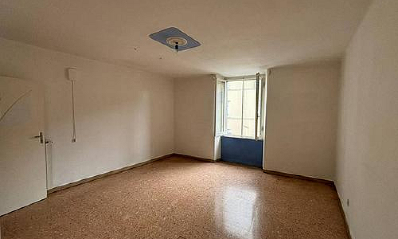 Appartamento Di 90 M...