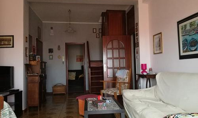 App Con Mansarda Via...