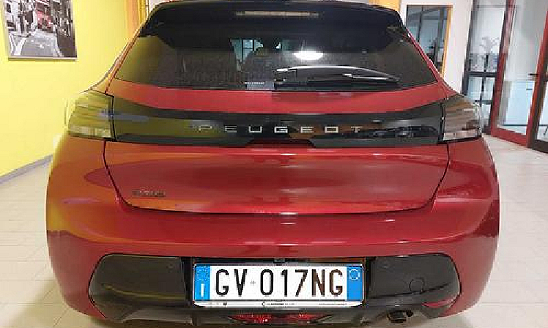 Peugeot 208 1.2 Pure...