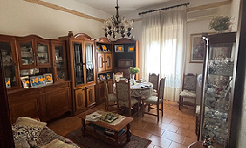 Viale Amendola - App...