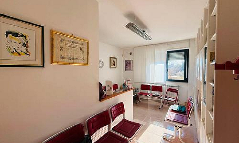 Trilocale Pari Al Nu...