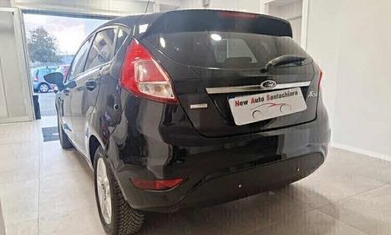 Ford Fiesta 1.5 Tdci...