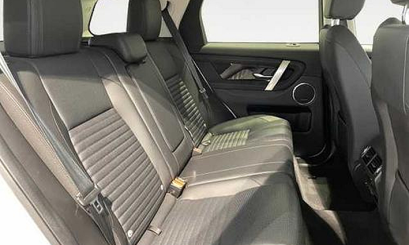 Land Rover Discovery...