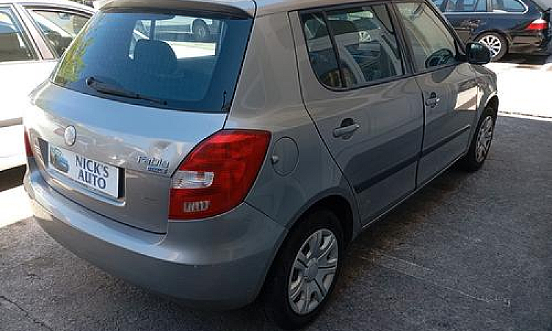 Skoda Fabia 1.2 70Cv...