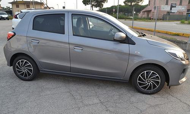 Mitsubishi Space Sta...