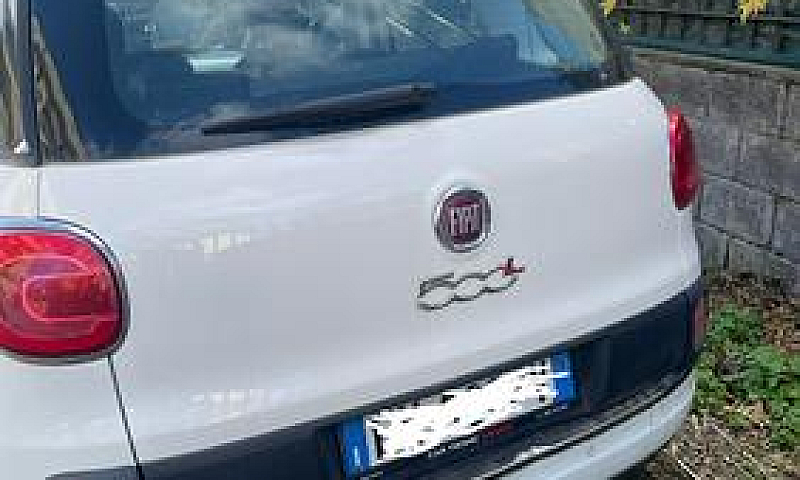 Fiat 500L...