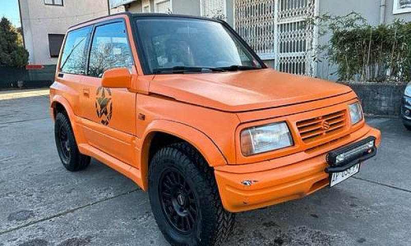 Suzuki Vitara/Sideki...