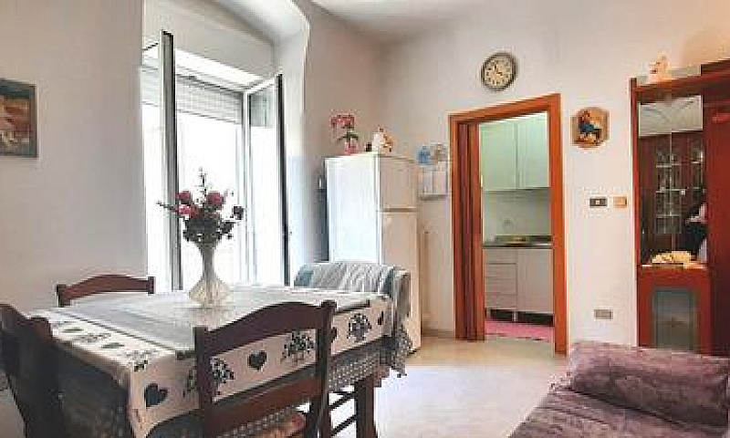 5 Locali A Barletta...