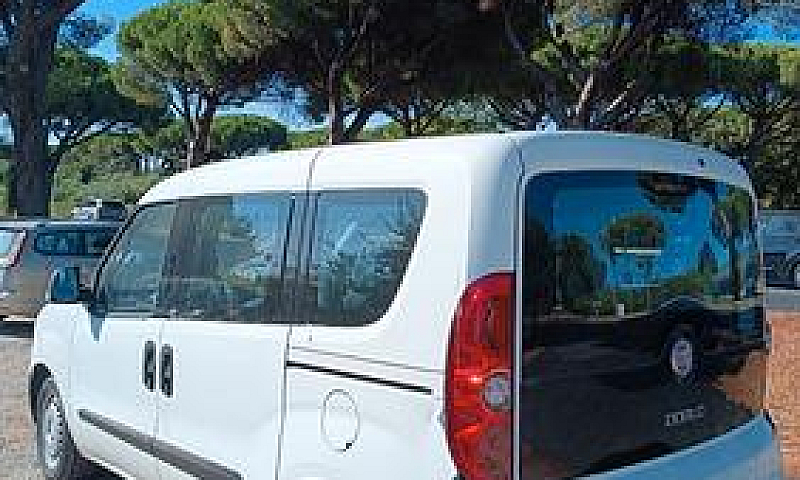 Fiat Doblo 1.4 -5P-V...