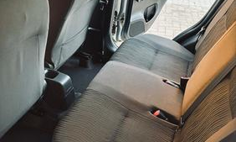 Suzuki Swift 1.2 Gpl...