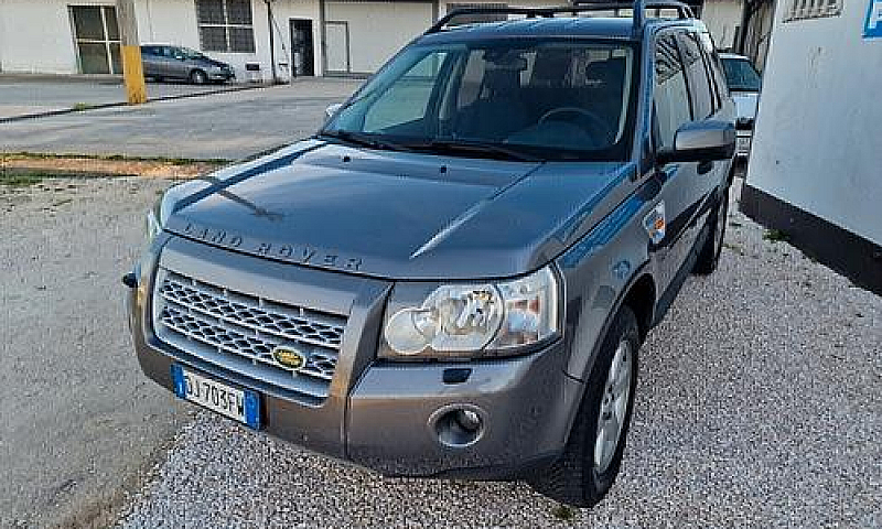 Land Rover Freelande...