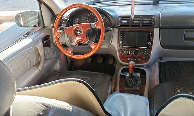 Mercedes Ml 270...