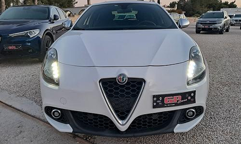 Alfa Romeo Giulietta...