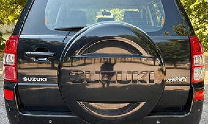 Suzuki Grand Vitara ...