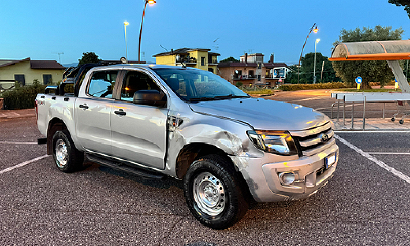 Ford Ranger 2.2 Tdci...