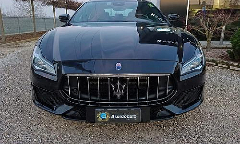 Maserati Quattroport...