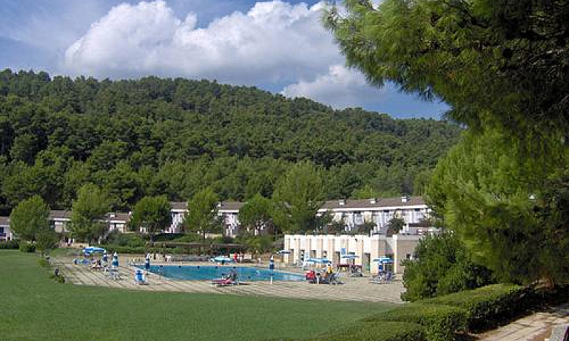 Puglia_Gargano_Pugno...